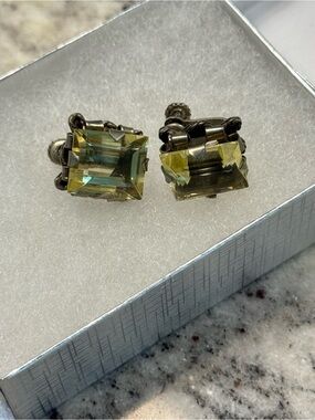 Vintage Light Yellow Glass Screw Back Earrings, Vintage Jewelry